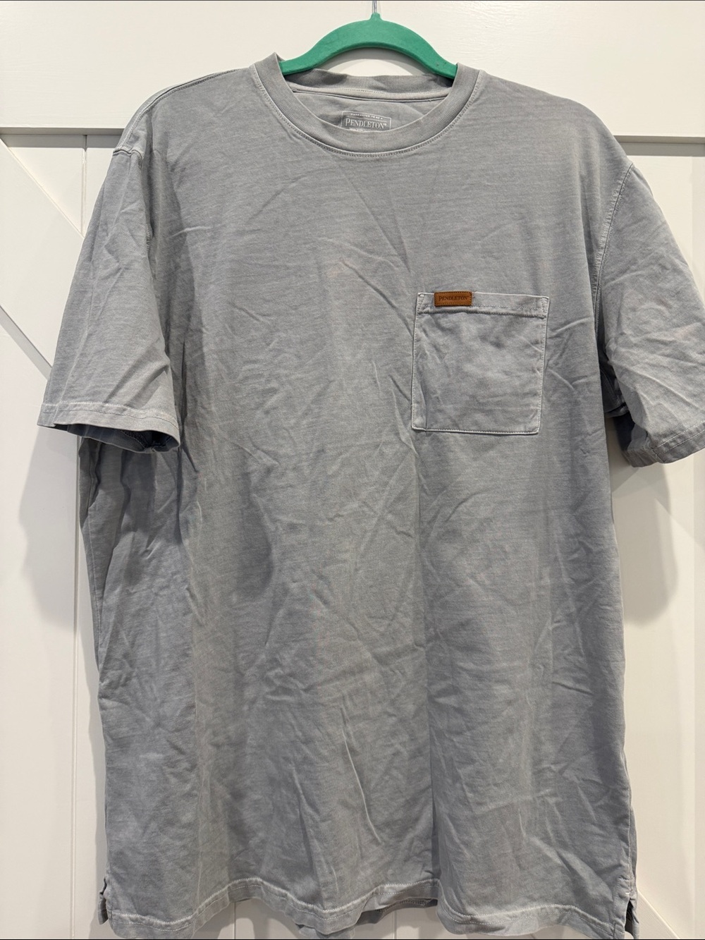 Men's Pendleton Pocket T-Shirt in Light Gray Blue